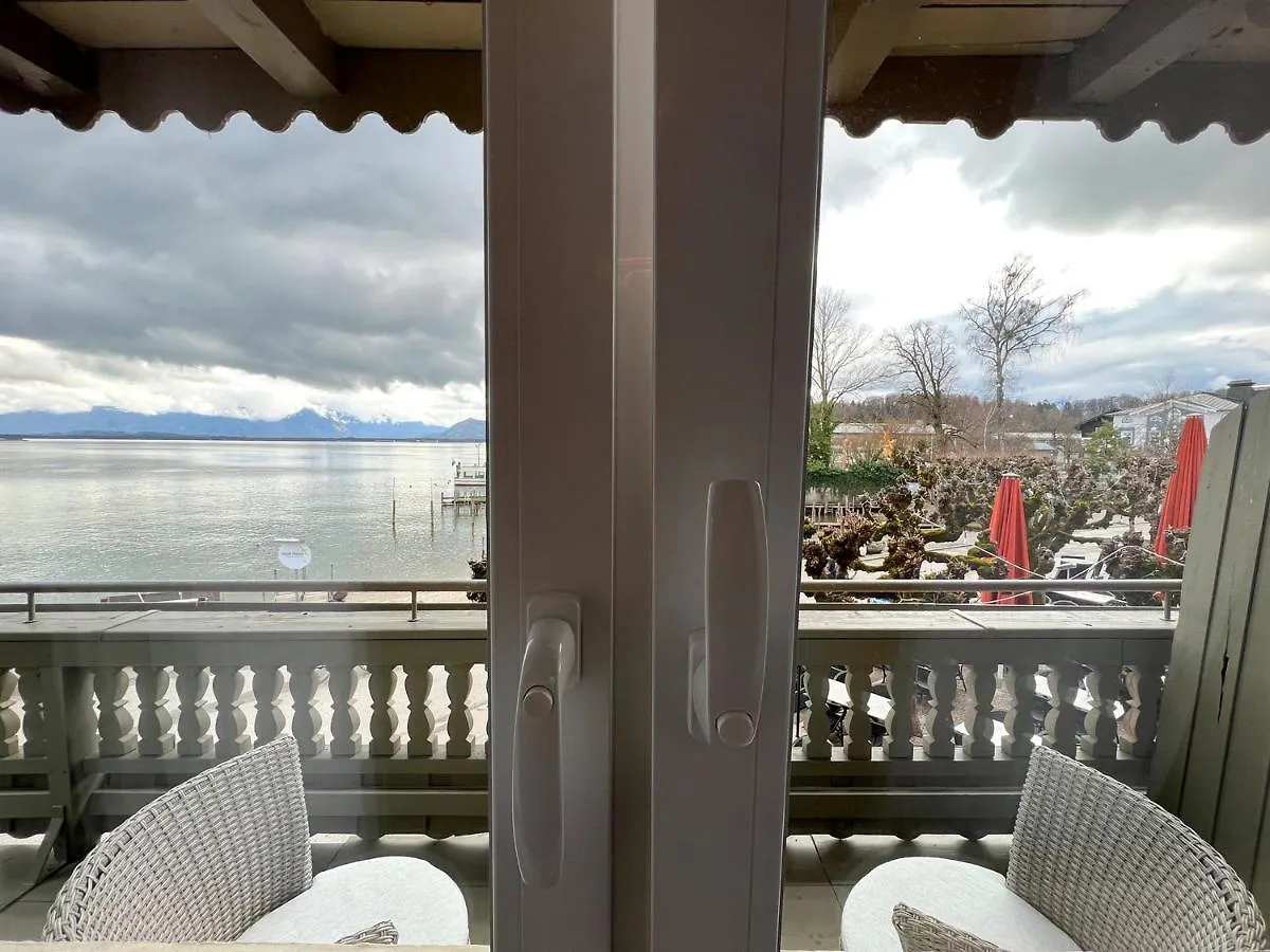 Hotel Sieben Zimmer Am See Prien am Chiemsee