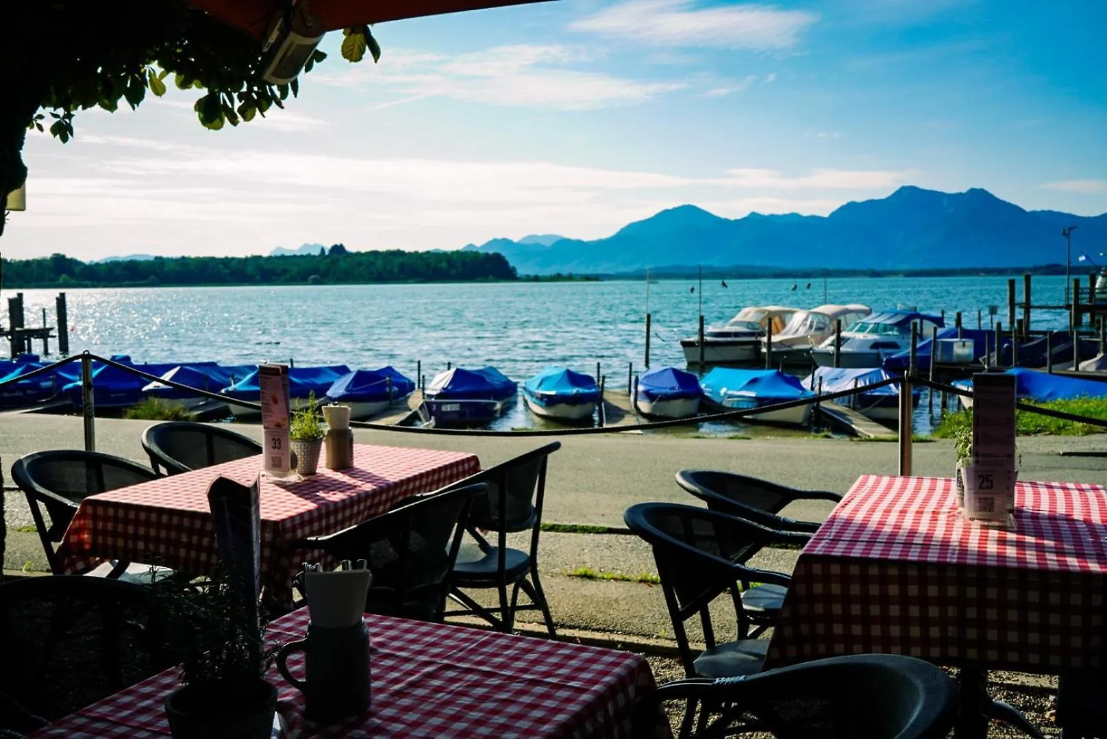 Sieben Zimmer Am See Hotel Prien am Chiemsee