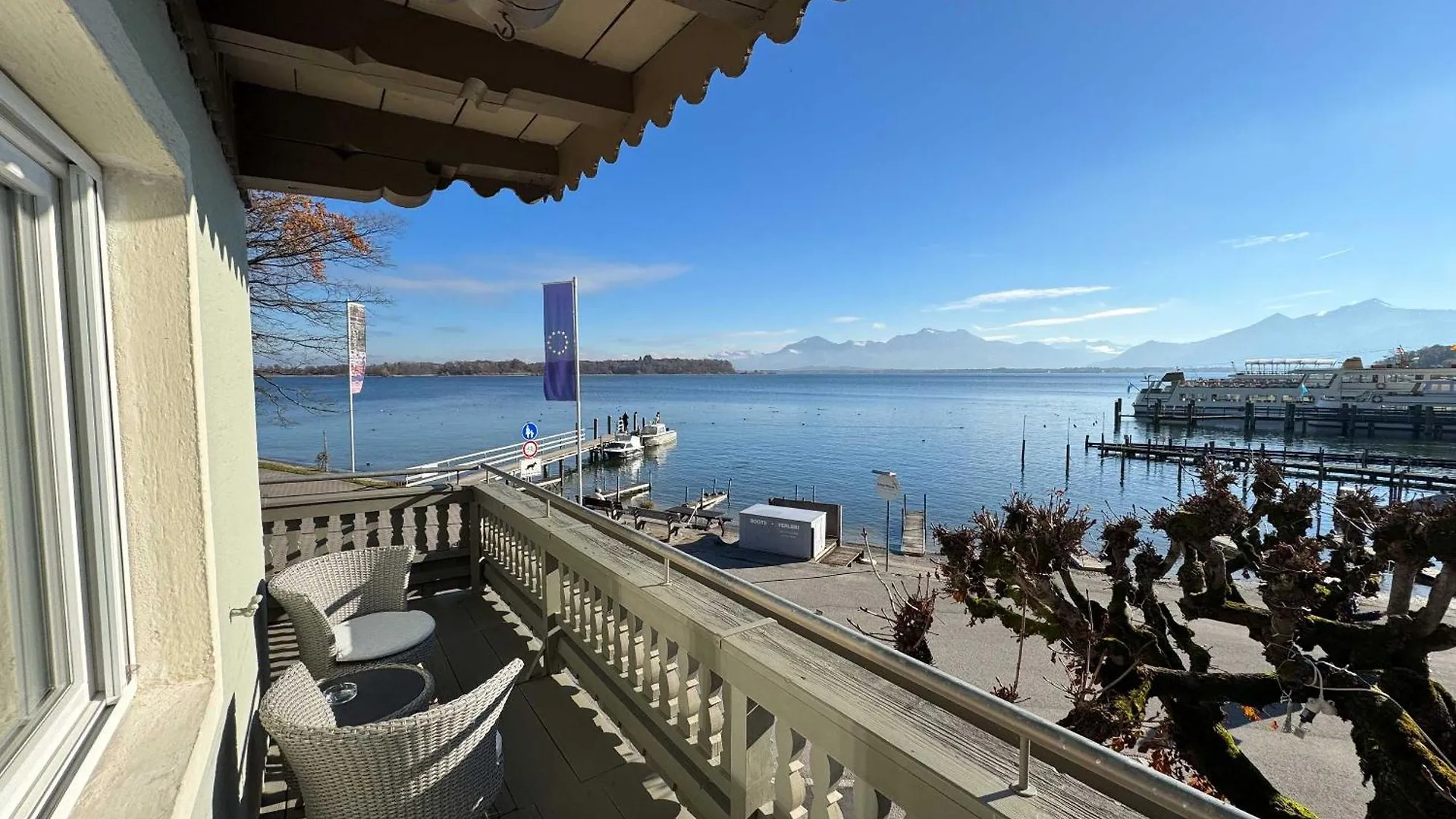 Sieben Zimmer Am See Hotel Prien am Chiemsee