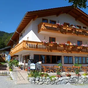 Berggasthaus Kraxenberger Guest house