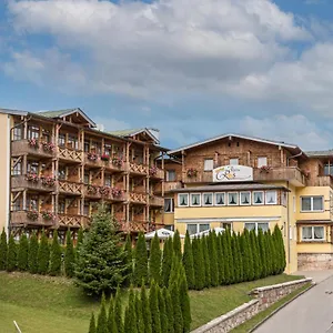 Alpinaros Hotel