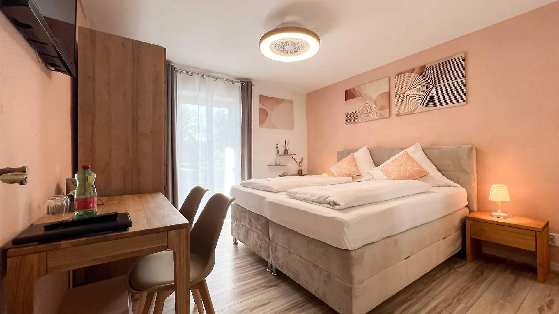Sieben Zimmer Am See Prien am Chiemsee 3*,